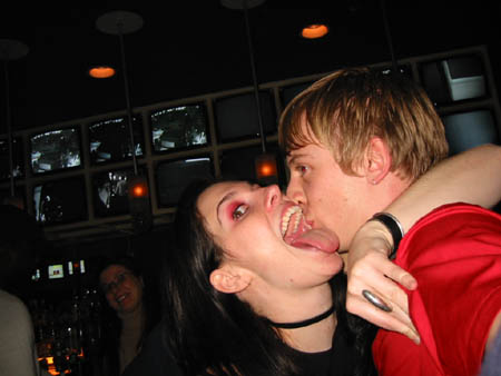 me + tongue