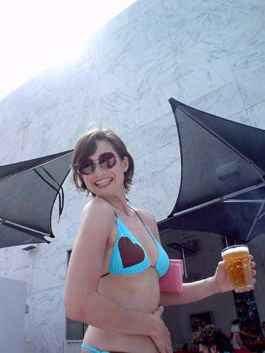 laura