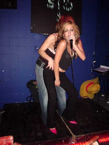 chiara, leila