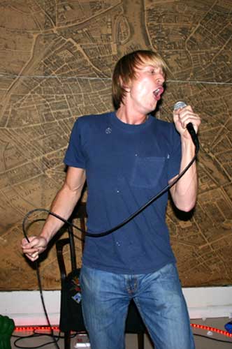 me + karaoke
