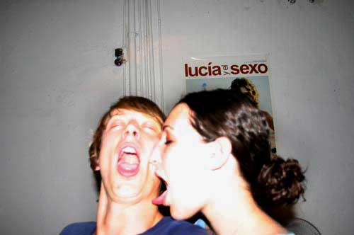 me + tongue