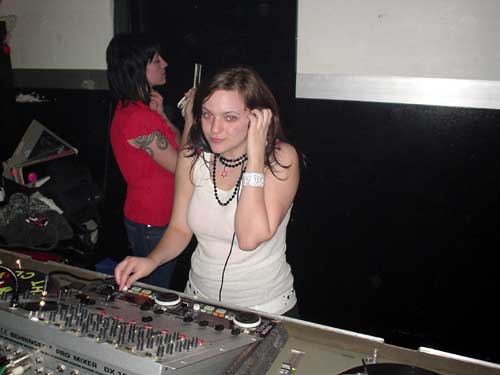 dj