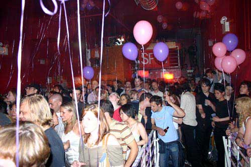 balloons