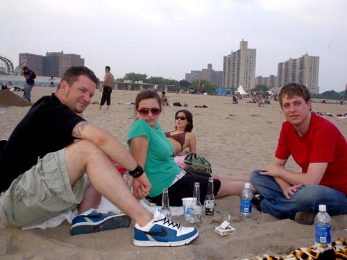 catrinel, greg the boyfriend, sarah