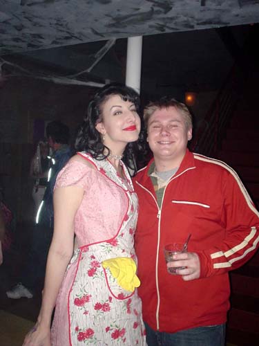 brett, leela