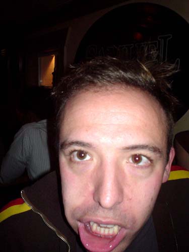 shake face