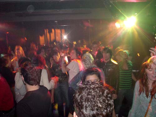 misshapes + crowd