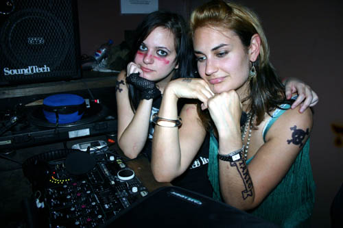 dj