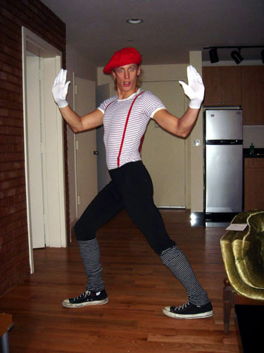 mime