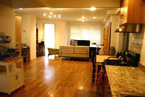 239 e 7th
