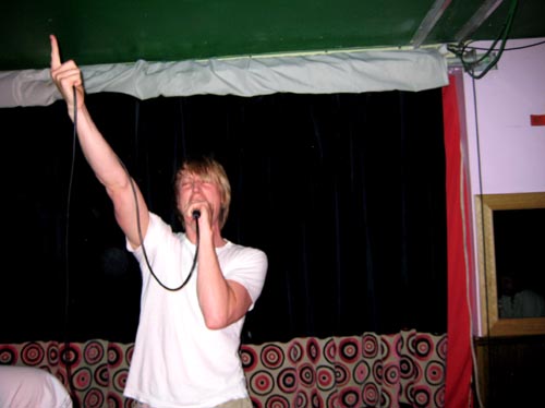 me + karaoke