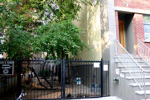 239 e 7th