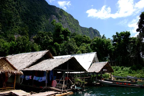 raft house