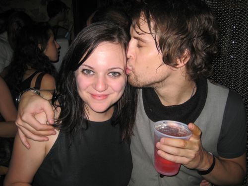 sarah + kiss