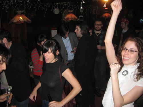 crowd + amanda