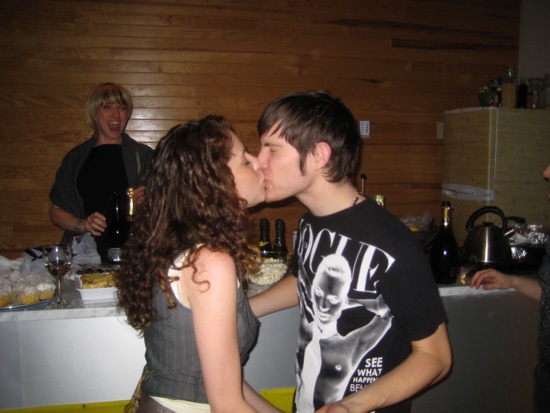 kiss + amanda