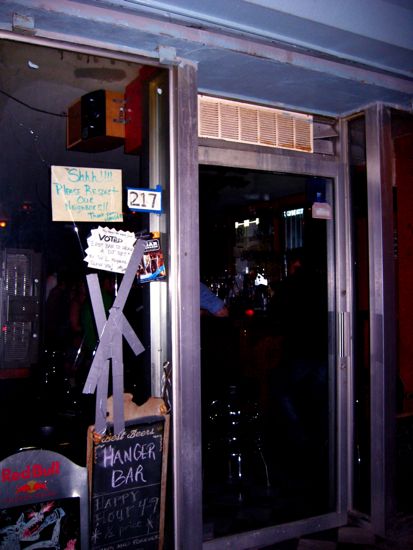 hanger bar