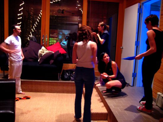 amanda, catrinel, meredith, siege