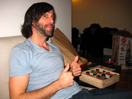 thumbs up