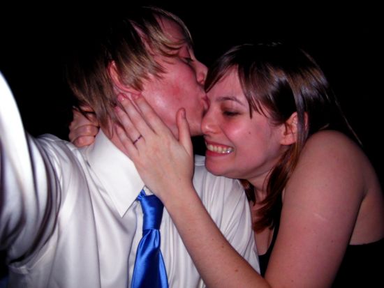 kiss