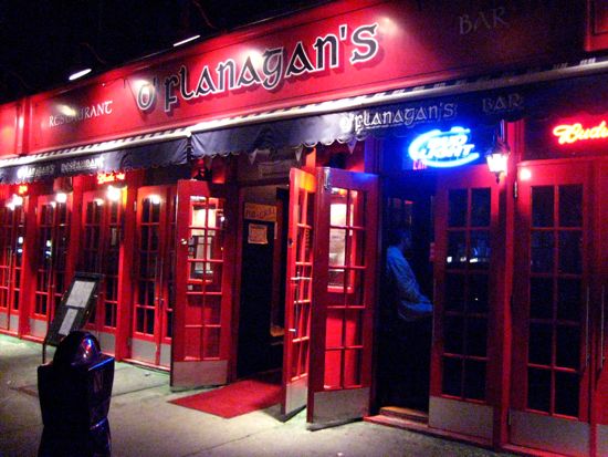 bar