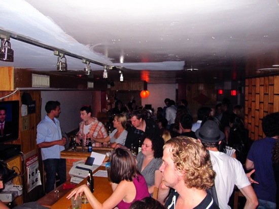 bar