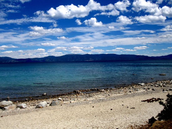 clouds + lake