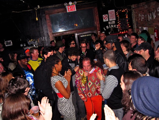 crowd + band