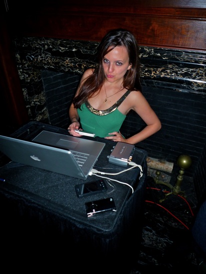 dj