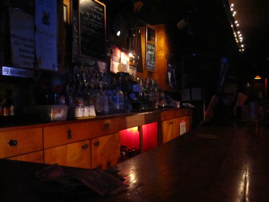 bar