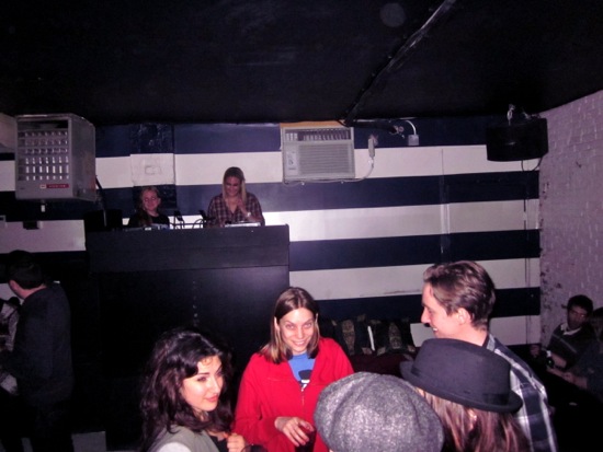 dj
