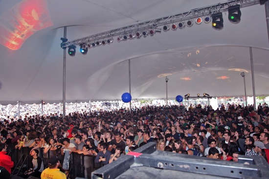 crowd
