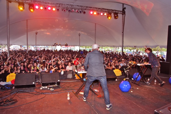 crowd