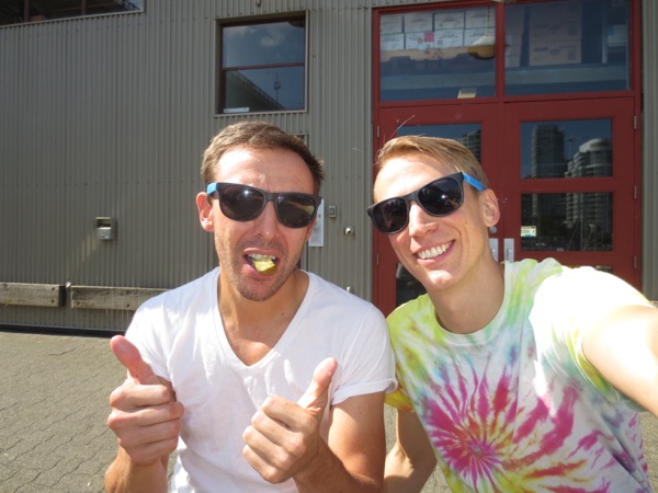thumbs up