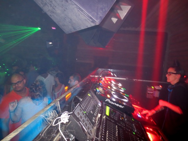 dj