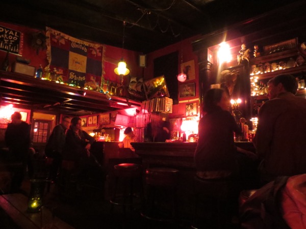 bar