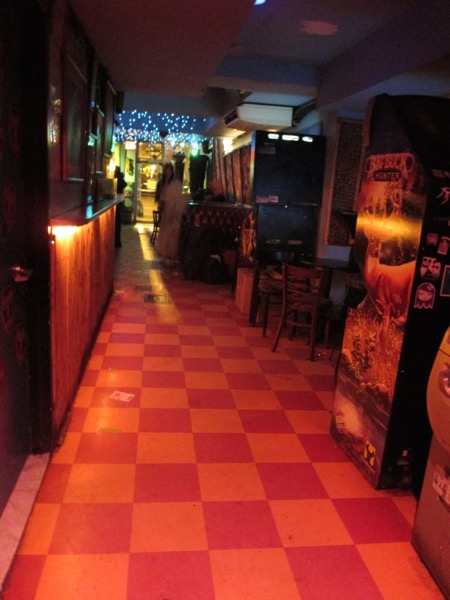 bar