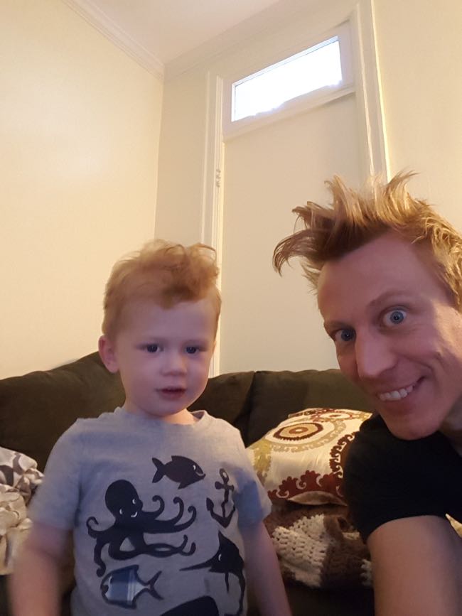 messy hair