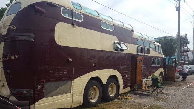 bus
