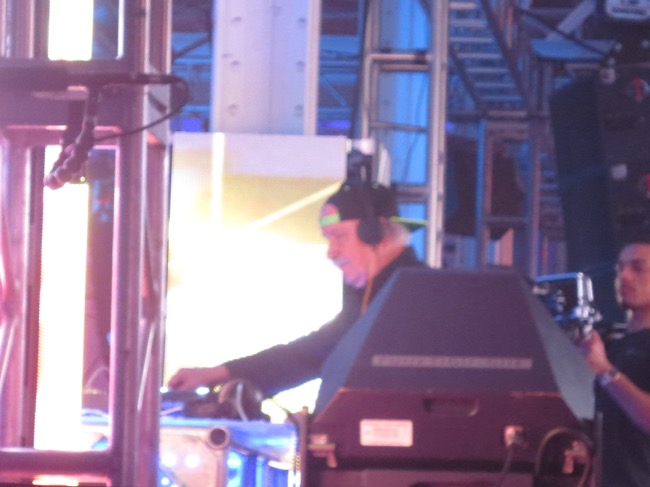 dj