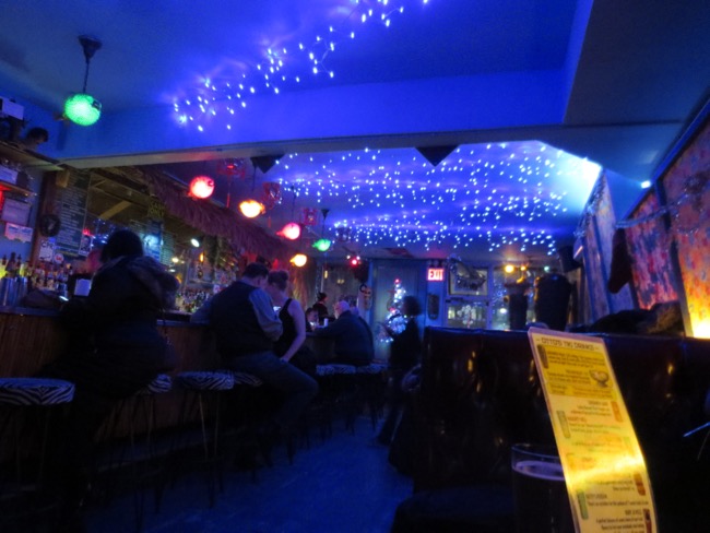 bar