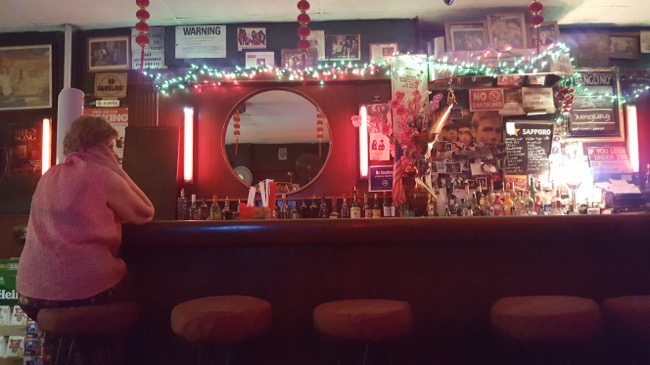 bar