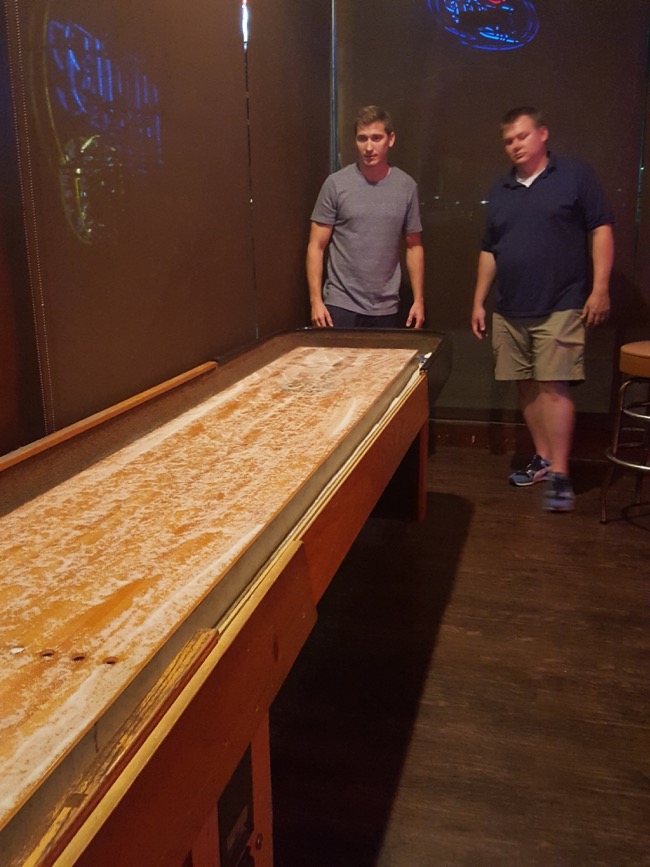 bar