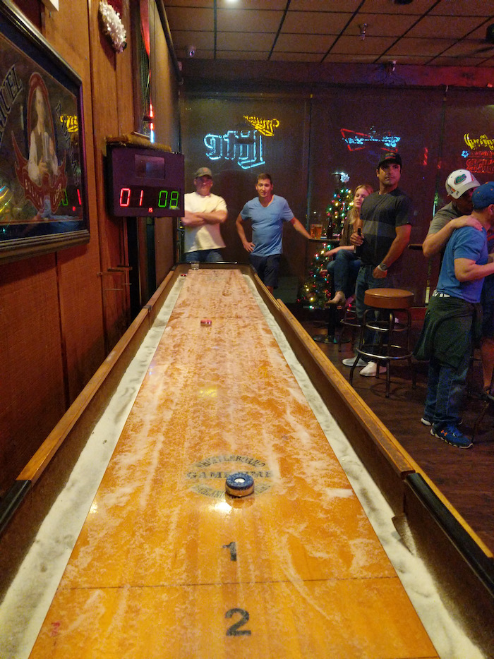 bar